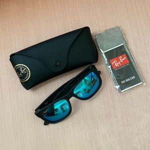 Ray-Ban Justin Sunglasses